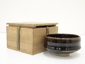 伊賀焼　西山窯造　茶碗（保護箱）